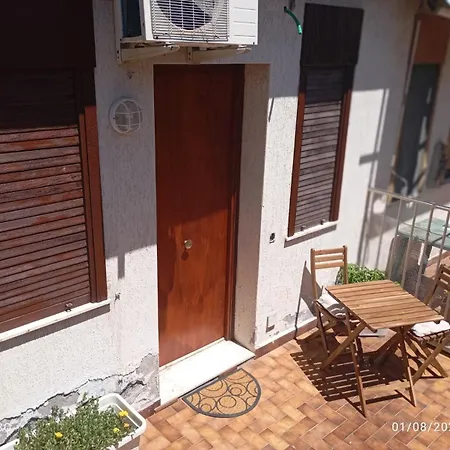 Punta Aguzza Apartament *