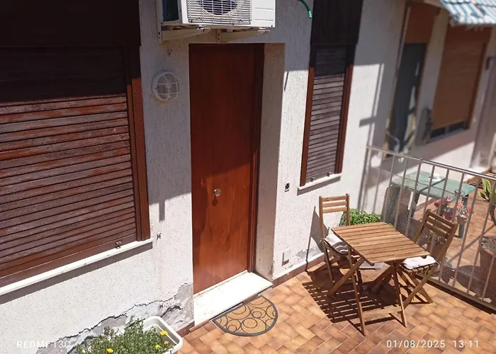 Punta Aguzza Apartamento *